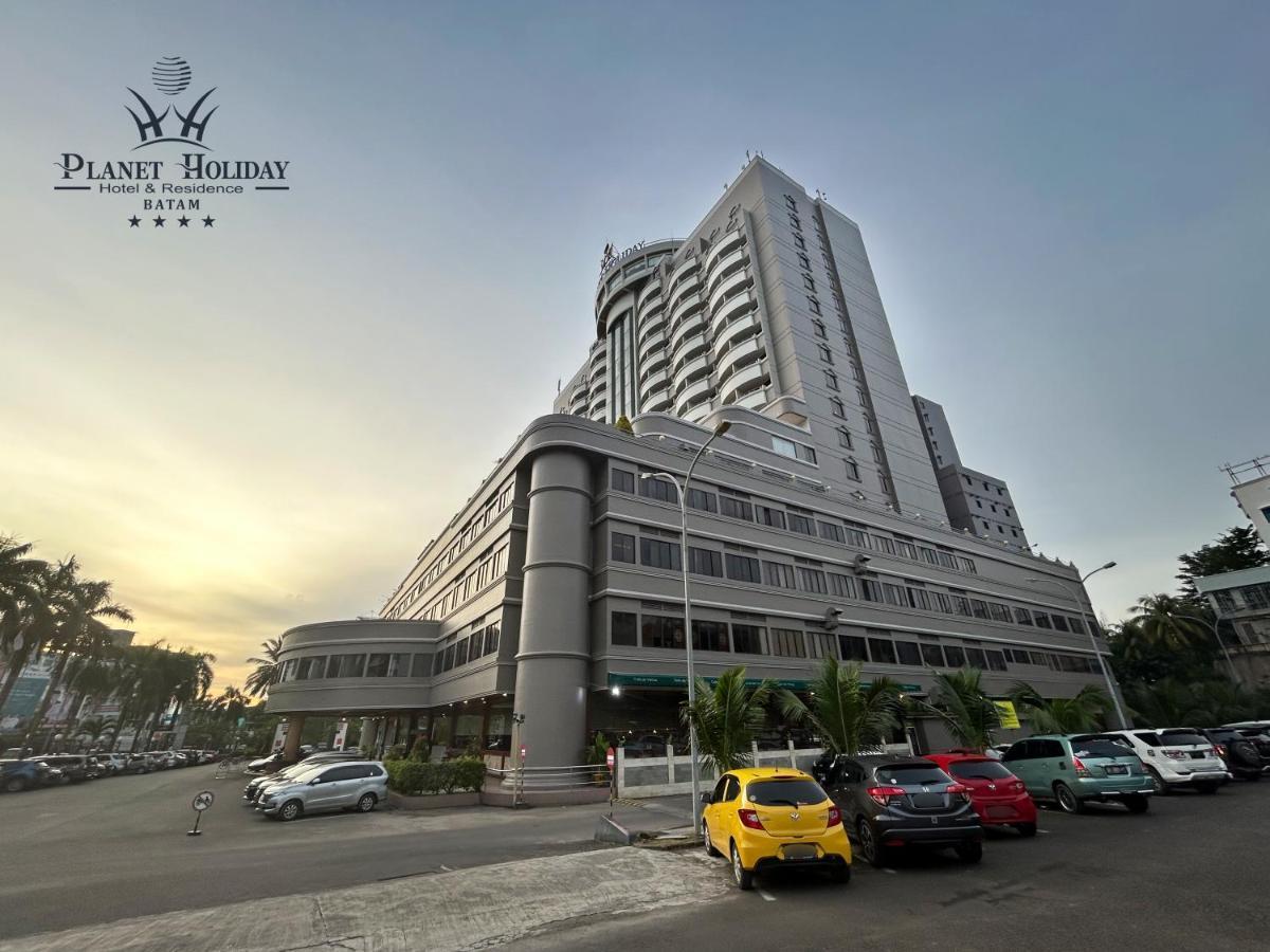 Planet Holiday Hotel & Residence Нагоя Экстерьер фото